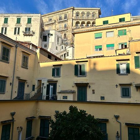 Martiri Boutique Apartment Napoli Bagian luar foto