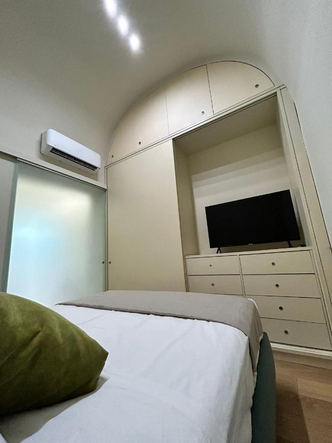 Martiri Boutique Apartment Napoli Bagian luar foto