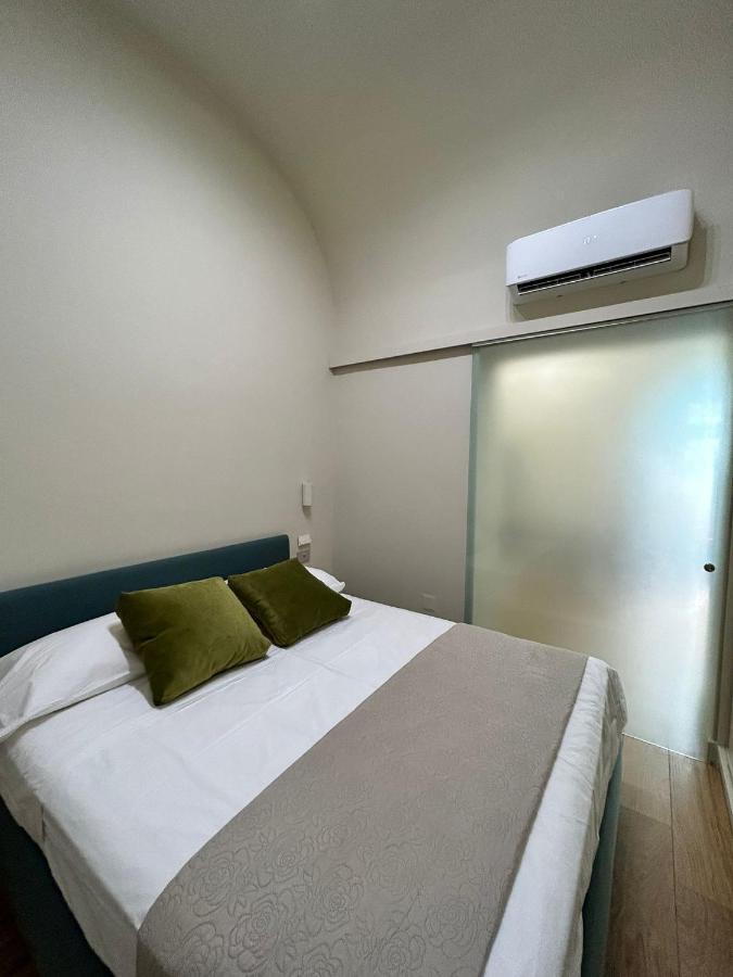 Martiri Boutique Apartment Napoli Bagian luar foto