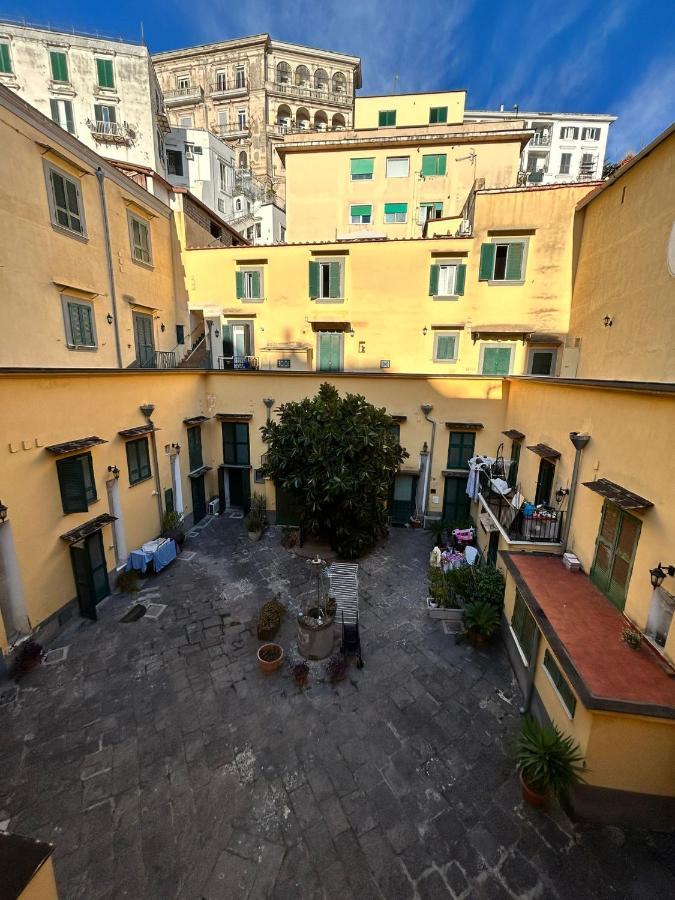 Martiri Boutique Apartment Napoli Bagian luar foto